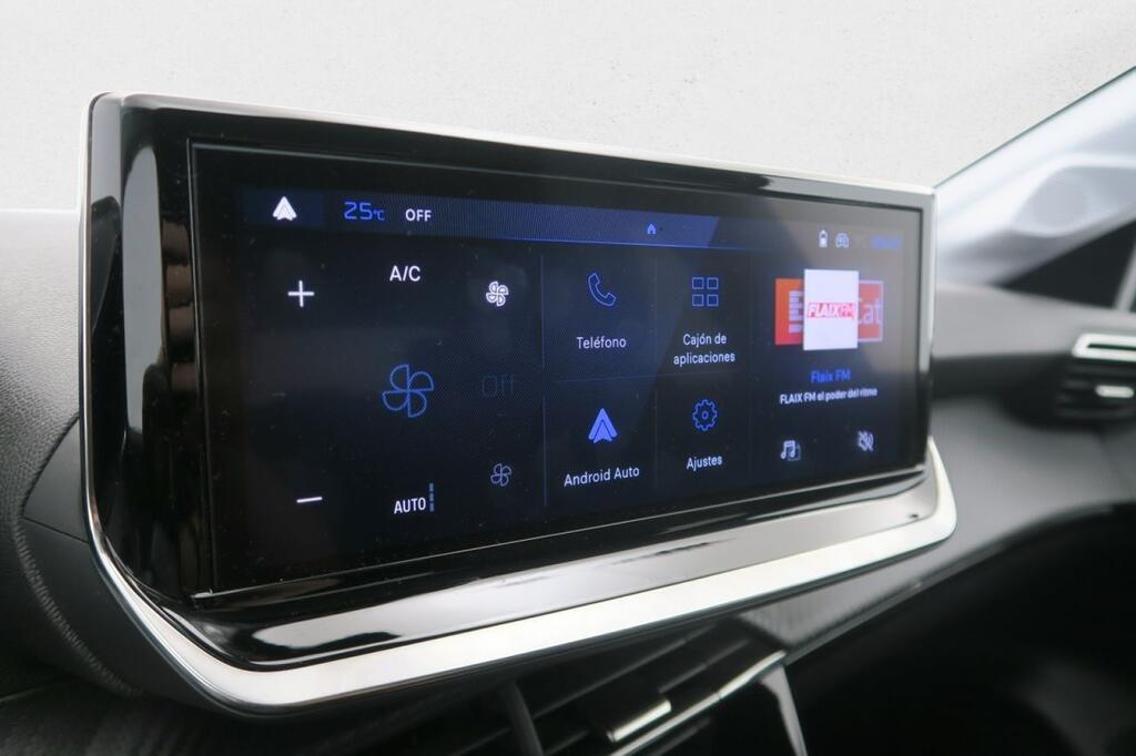 Peugeot 208 E-208 5P Allure Eléctrico 156 (115 Kw) 10