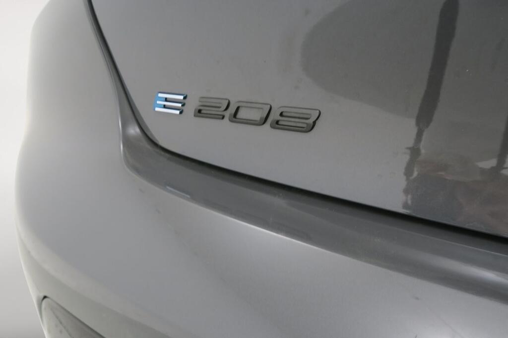 Peugeot 208 E-208 5P Allure Eléctrico 156 (115 Kw) 18