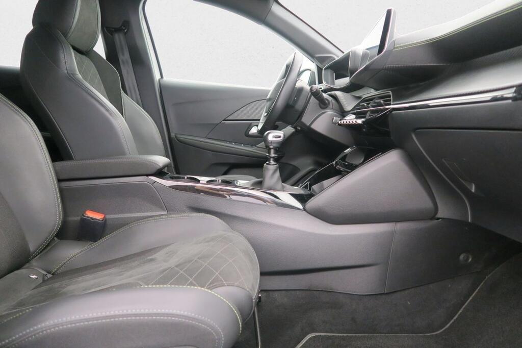 Peugeot 208 GT PACK 1.2 PURETECH 100CV S&S 6 VEL MAN 16