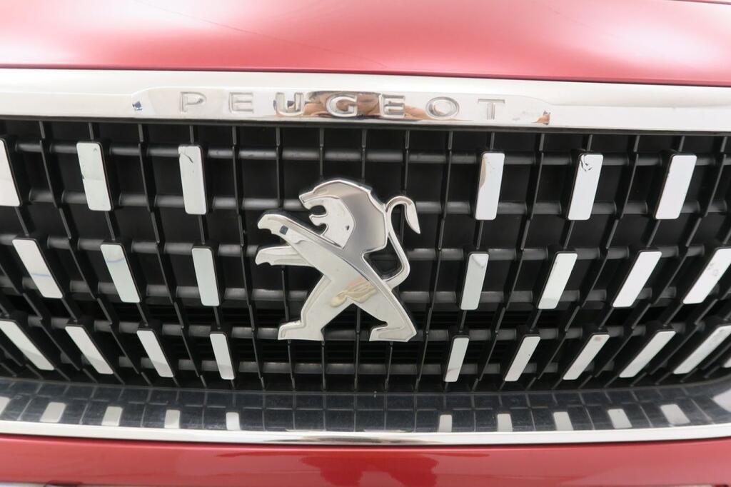 Peugeot 3008 ALLURE 1.2 PURETECH 130 CV S&S 5P 19