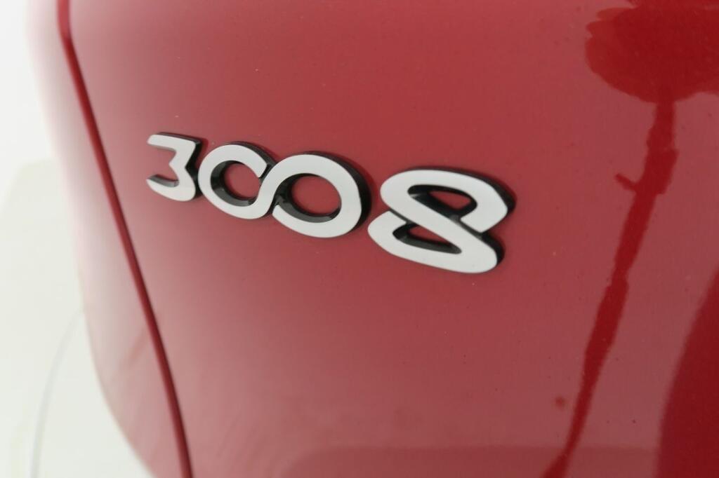 Peugeot 3008 ALLURE 1.2 PURETECH 130 CV S&S 5P 20