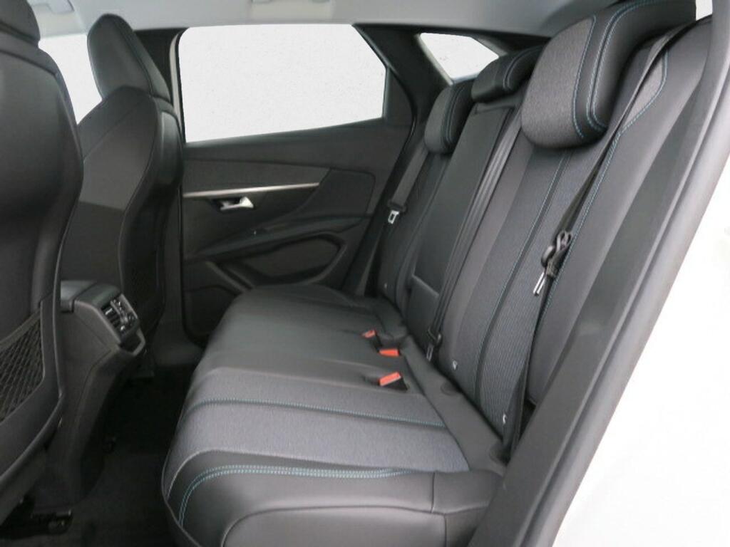 Peugeot 3008 ALLURE PACK 1.2 PURETECH 130CV MAN 18