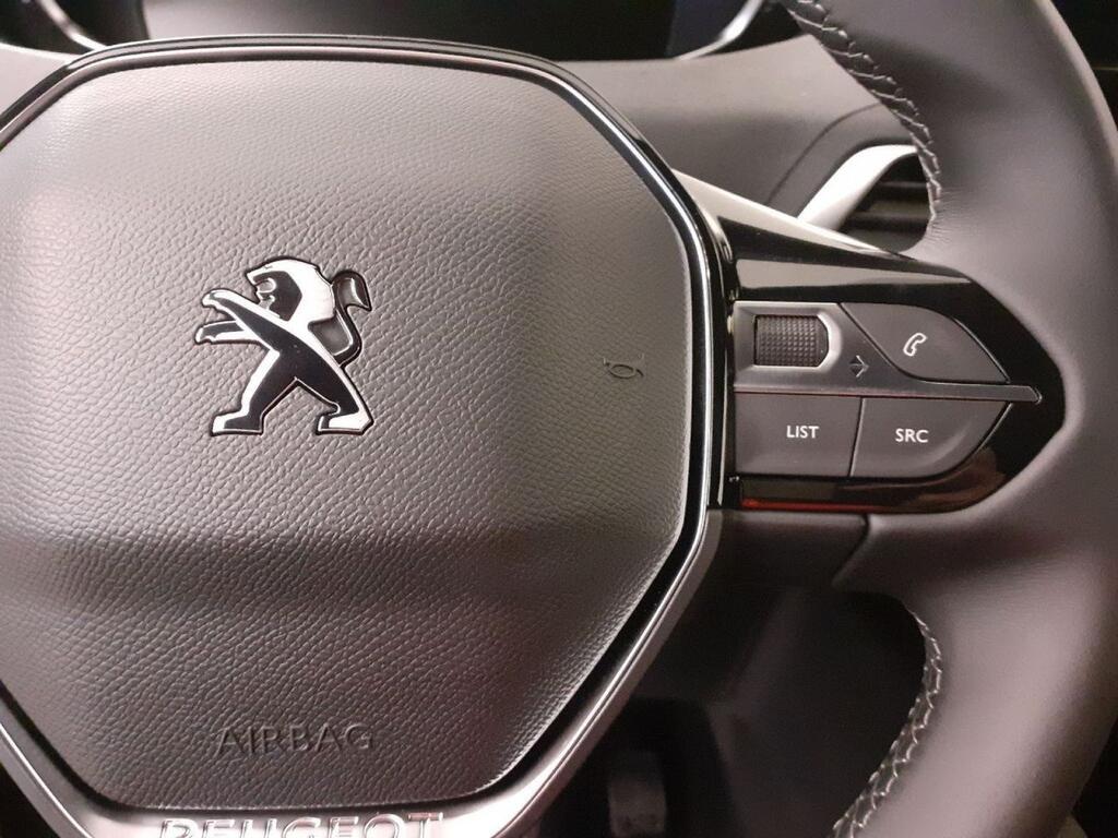 Peugeot 3008 ALLURE PACK 1.2 PURETECH 130CV S&S 6VEL. MAN 9