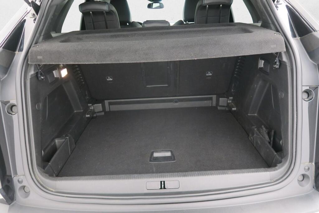 Peugeot 3008 ALLURE PACK 1.5 BLUEHDI 130 CV S&S EAT8 16