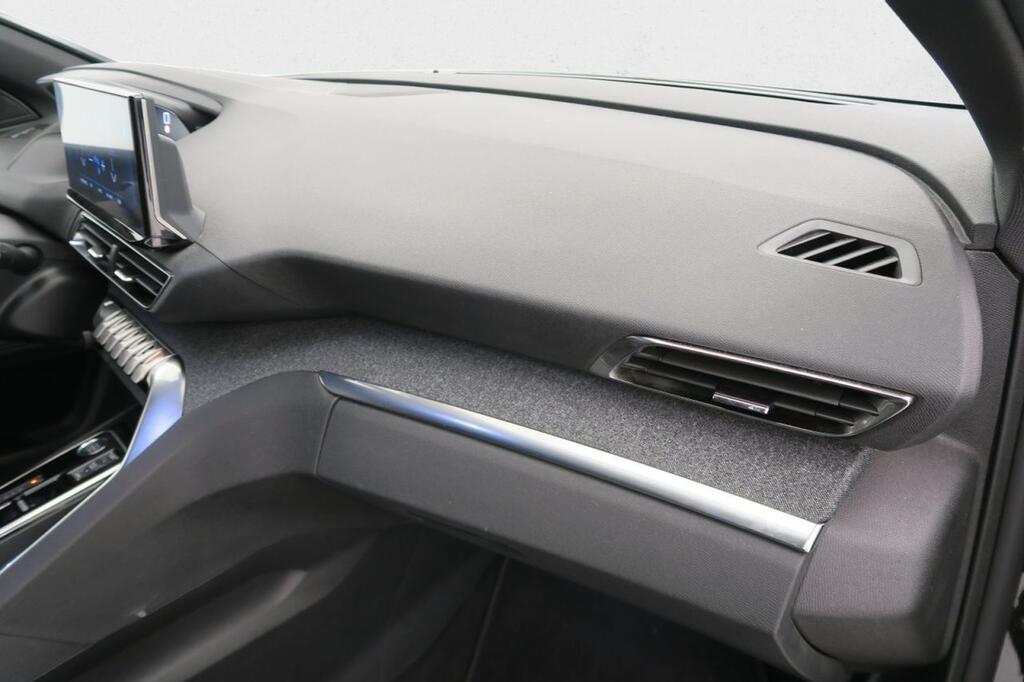 Peugeot 3008 ALLURE PACK 1.5 BLUEHDI 130 CV S&S EAT8 13