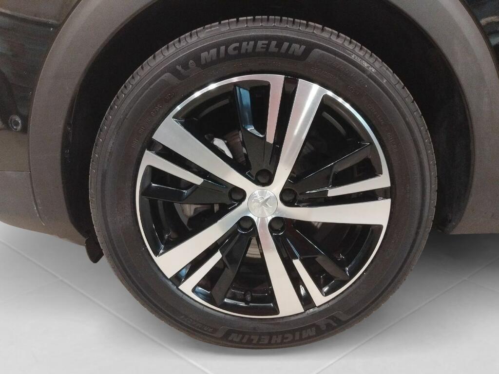 Peugeot 3008 GT 1.2 PURETECH 130 CV S&S AUTO 5P 18