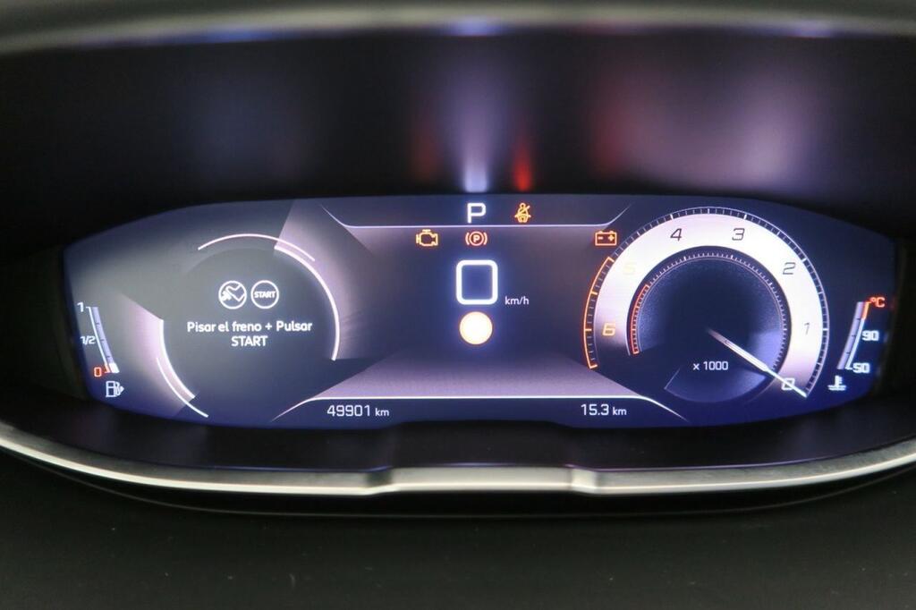 Peugeot 3008 GT 1.5 BLUEHDI 130 CV AUTO S&S 5P 9