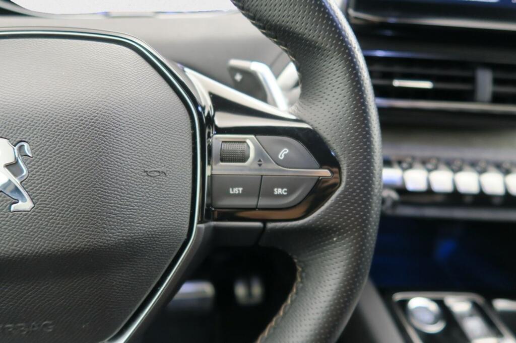 Peugeot 3008 GT 1.5 BLUEHDI 130 CV AUTO S&S 5P 11