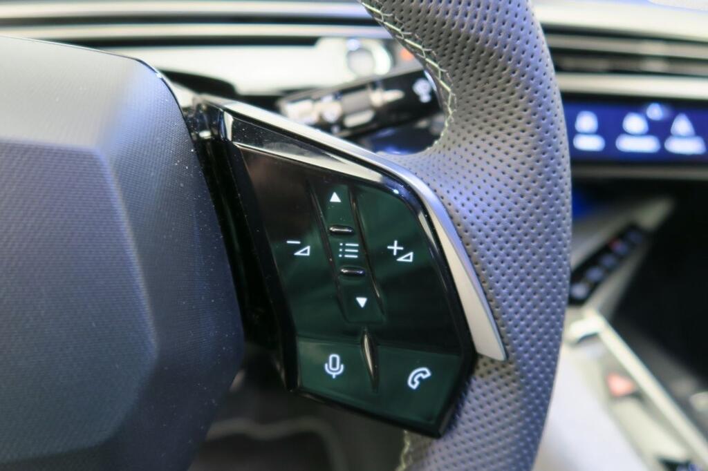 Peugeot 3008 GT ELECTRICO BEV 214CV 157KW 5P 9