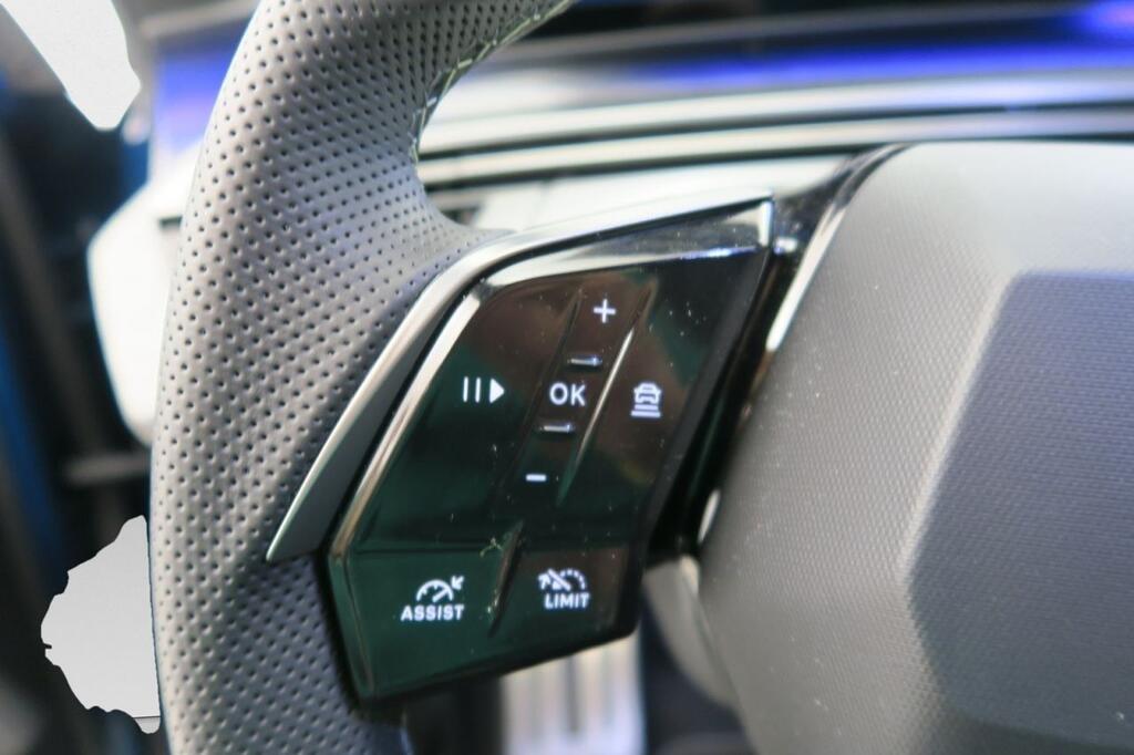 Peugeot 3008 GT ELECTRICO BEV 214CV 157KW 5P 8