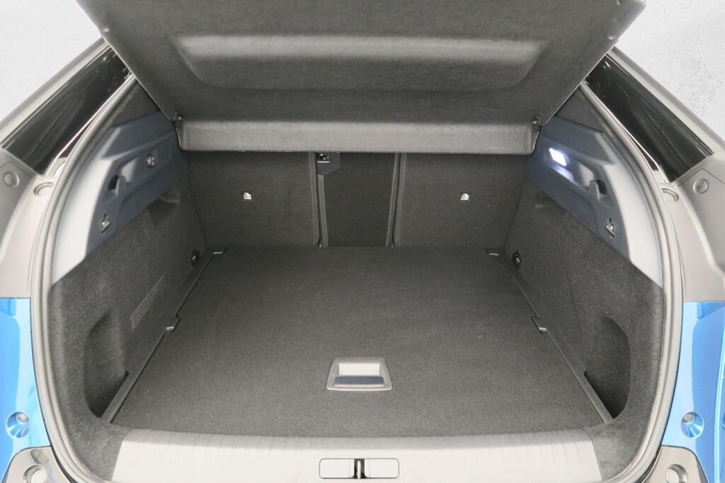 Peugeot 3008 GT ELECTRICO BEV 214CV 157KW 5P 17