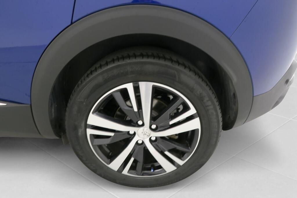 Peugeot 3008 GT LINE 1.2 PURETECH 130CV S&S 6VEL MAN 5P 21