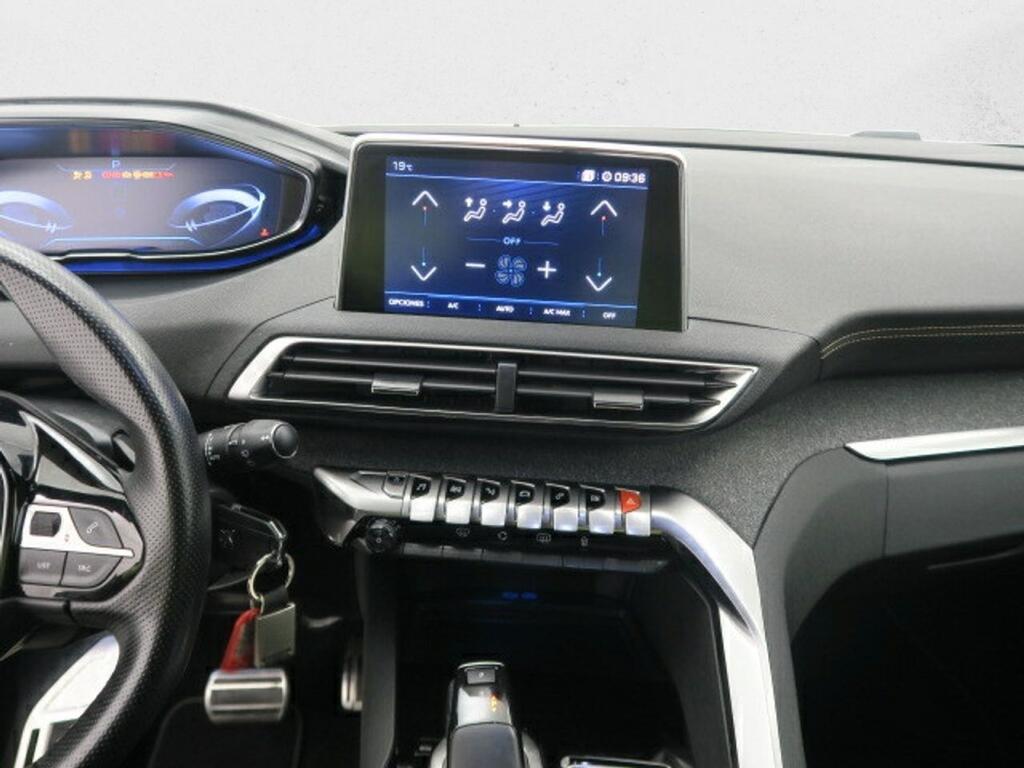 Peugeot 3008 GT LINE 1.2 PURETECH 130CV S&S AUTO 5P 11