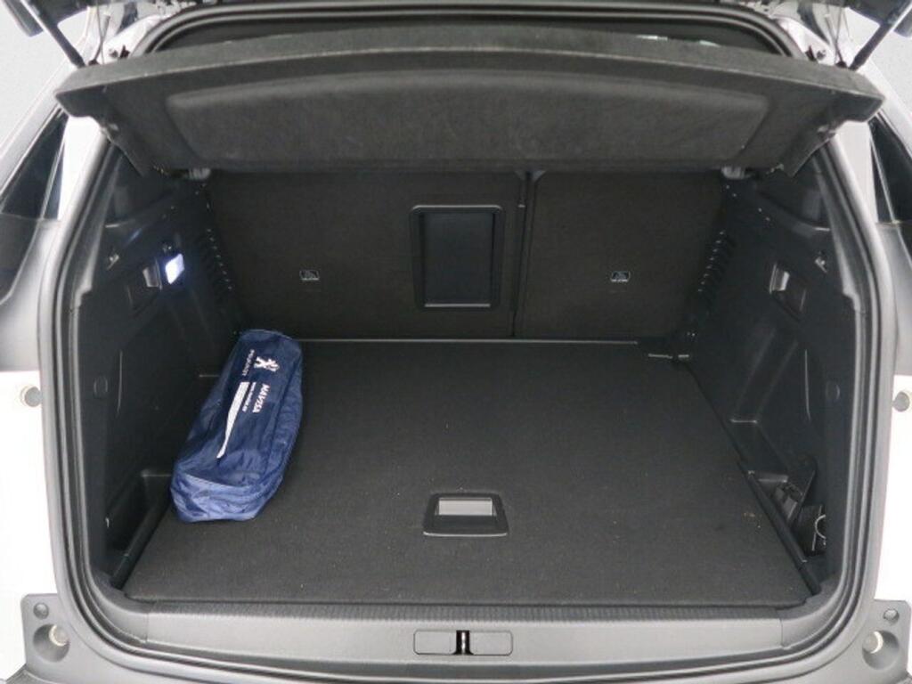 Peugeot 3008 GT LINE 1.2 PURETECH 130CV S&S AUTO 5P 21