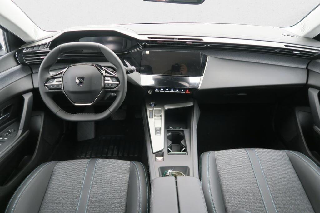 Peugeot 308 5p Allure PLUG-IN HYBRID 180 e-EAT8 15