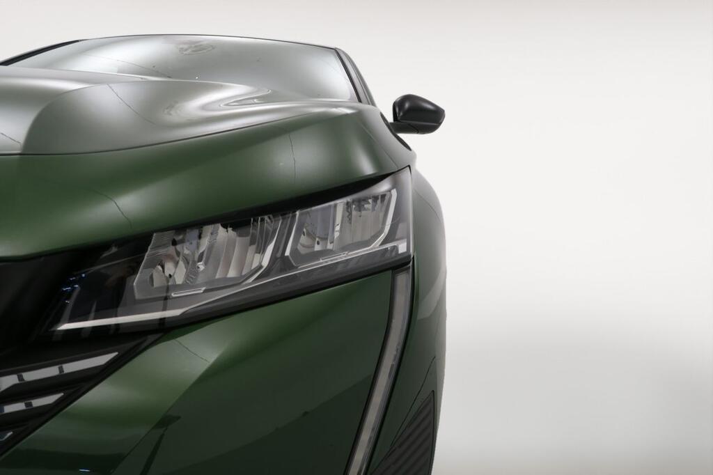 Peugeot 308 5p Allure PLUG-IN HYBRID 180 e-EAT8 22