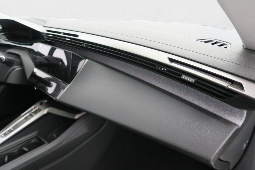 Peugeot 308 5p Allure PLUG-IN HYBRID 180 e-EAT8 16