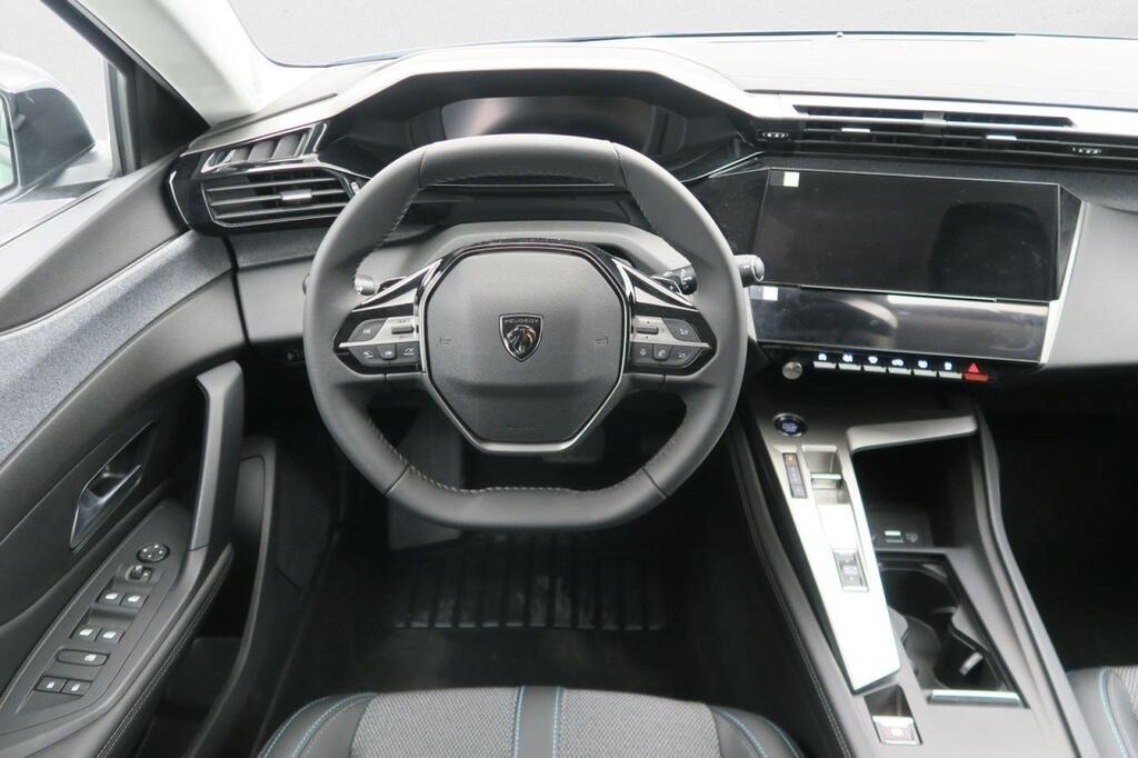 Peugeot 308 5p Allure PLUG-IN HYBRID 180 e-EAT8 14