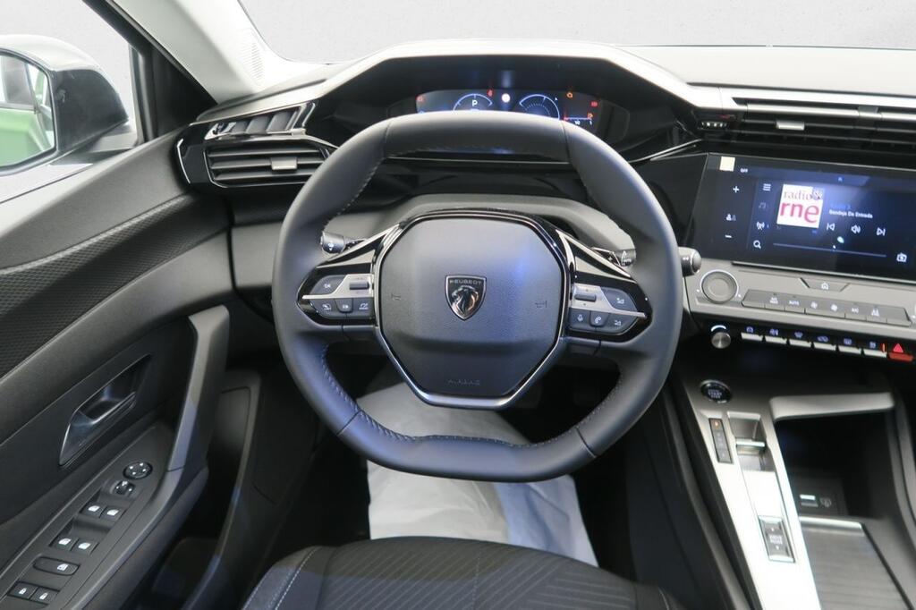 Peugeot 308 ACTIVE 1.6 PLUG-IN HYBRID 180CV E-EAT8 5P 12