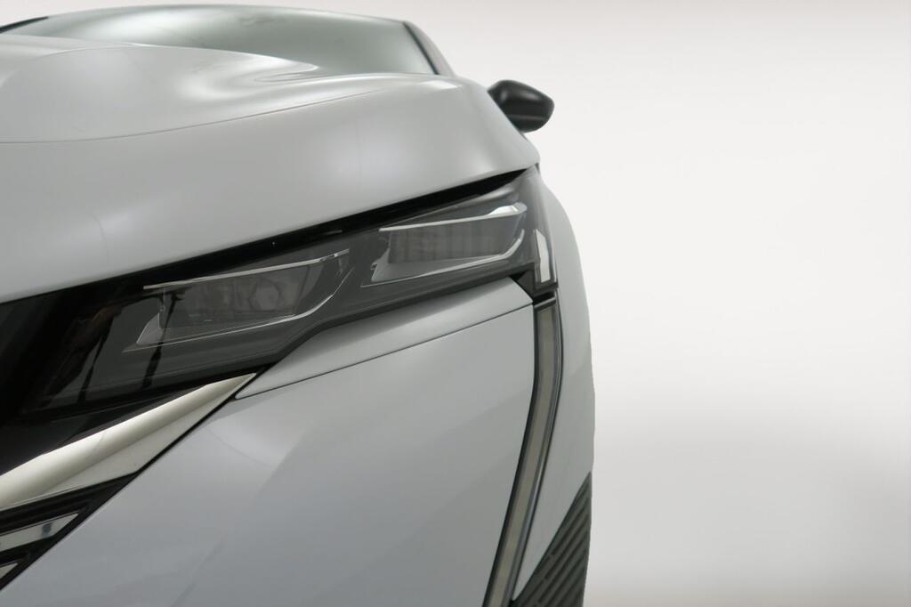 Peugeot 308 FIRST EDITION ELECTRICO 54KWH 115KW 156CV 5P 18