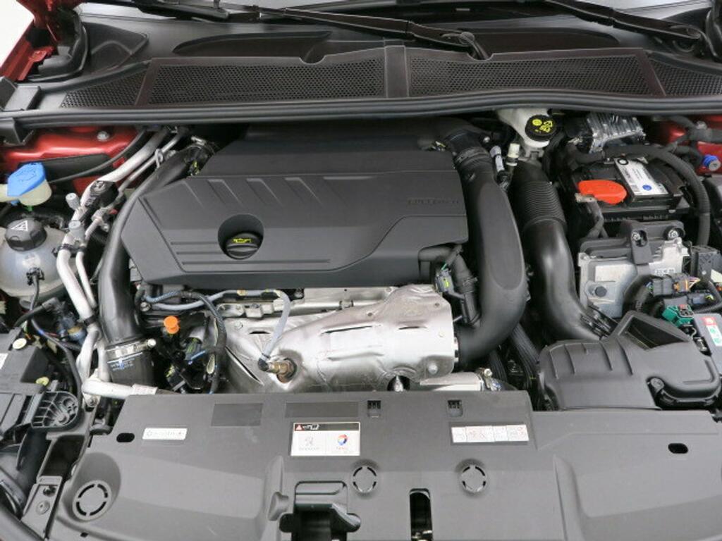 Peugeot 308 GT 1.6 PHEV 180CV EAT8 5P 22