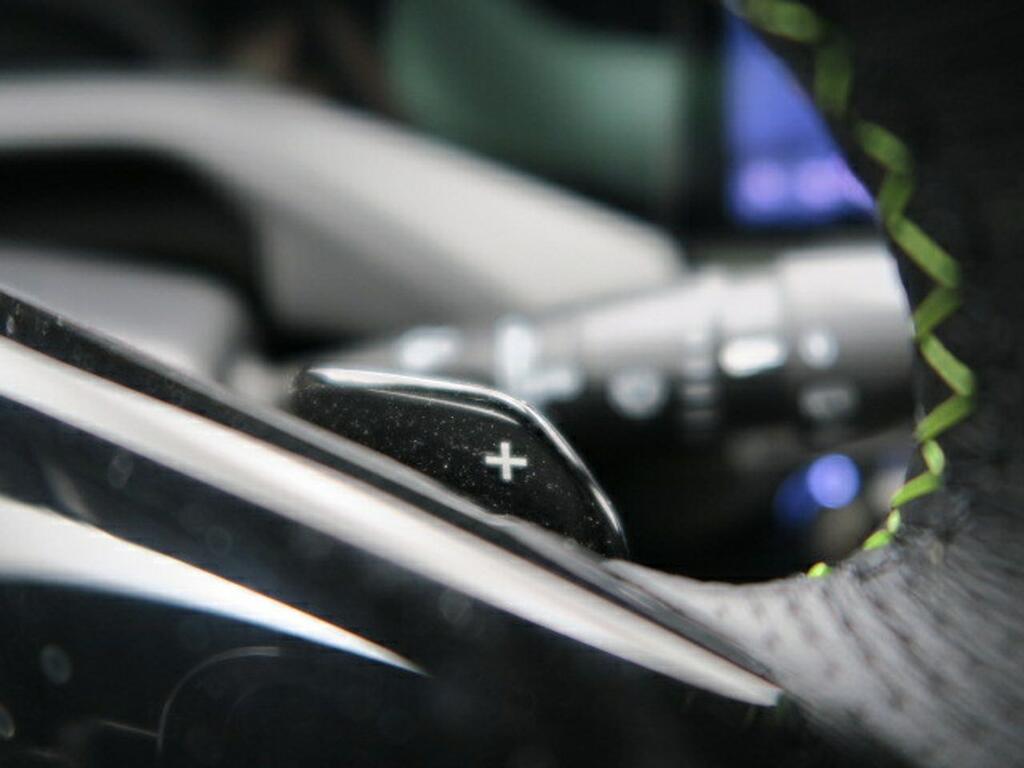 Peugeot 308 GT 1.6 PHEV 180CV EAT8 5P 12