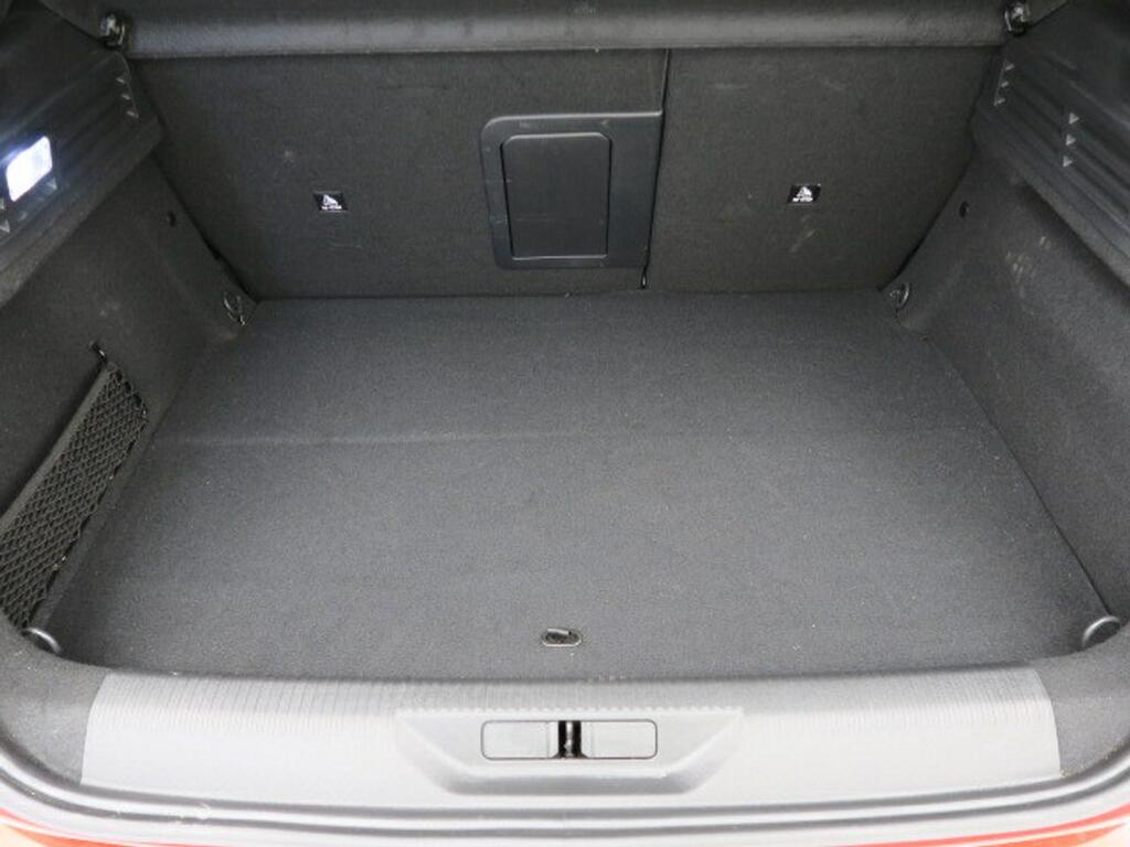 Peugeot 308 GT 1.6 PHEV 180CV EAT8 5P 21