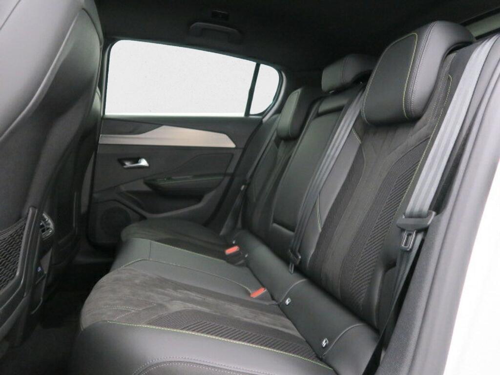 Peugeot 308 GT 1.6 PLUG-IN HYBRID 180CV 5P EAT8 19