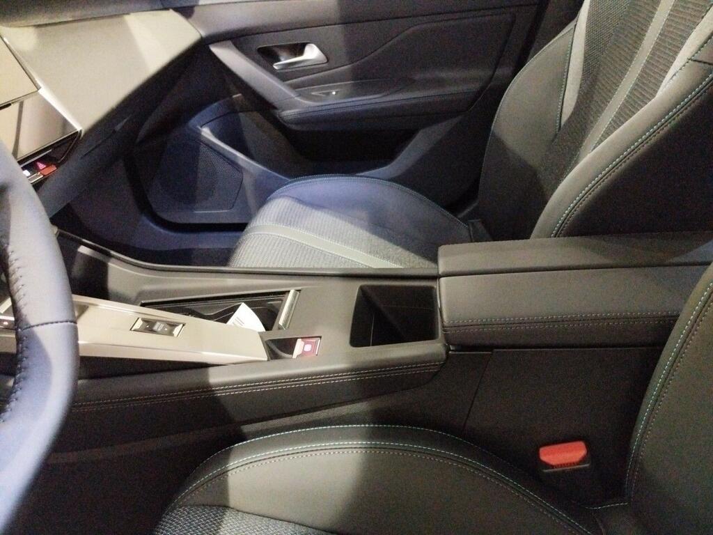 Peugeot 308 SW ALLURE 1.2 PURETECH 130 CV EAT8 5P 8