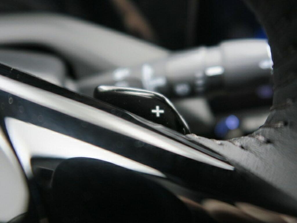 Peugeot 408 ALLURE 1.6 PLUG-IN HYBRID 180 CV E-EAT8 5P 12