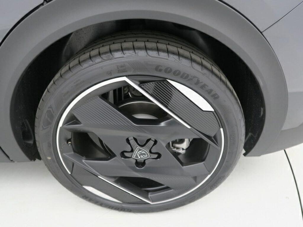Peugeot 408 GT 1.6 HYBRID AUTO 224 CV 5P 27