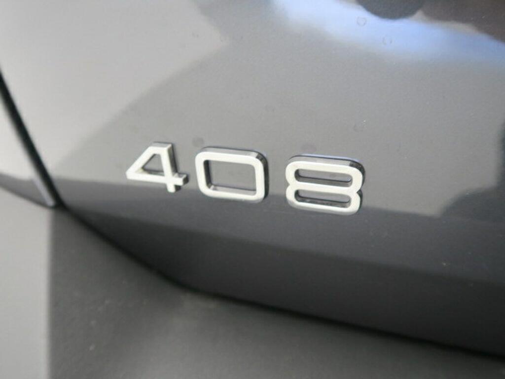 Peugeot 408 GT 1.6 HYBRID AUTO 224 CV 5P 24