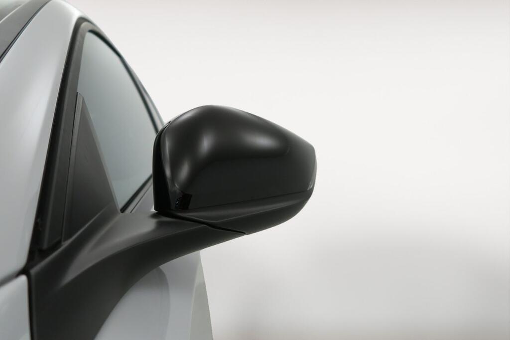 Peugeot 408 GT PLUG-IN HYBRID 180 E-EAT8 22