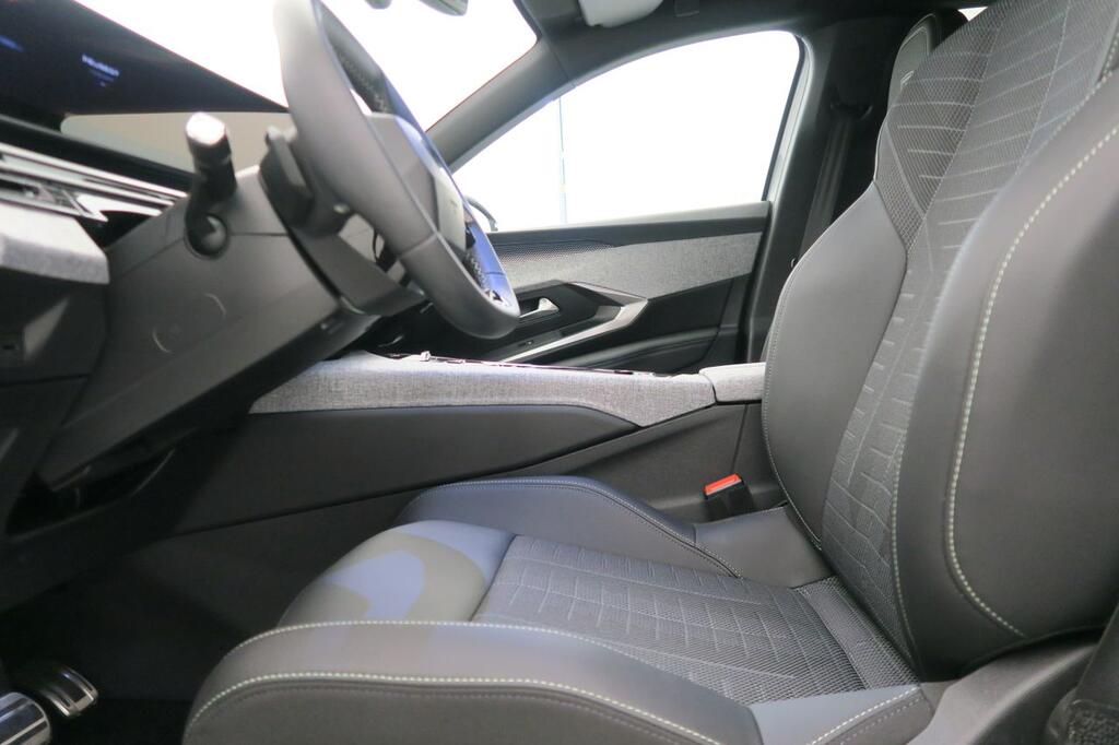 Peugeot 5008 1.2 MHEV HYBRID 107KW GT EDCS6 145 5P 7 PLAZAS 16