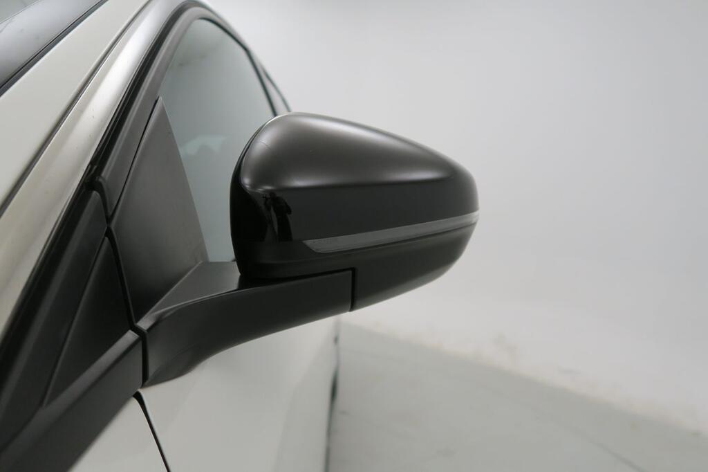 Peugeot 5008 ALLURE PACK 1.2 PURETECH 130 CV AUTO 5P 7 PLAZAS 24