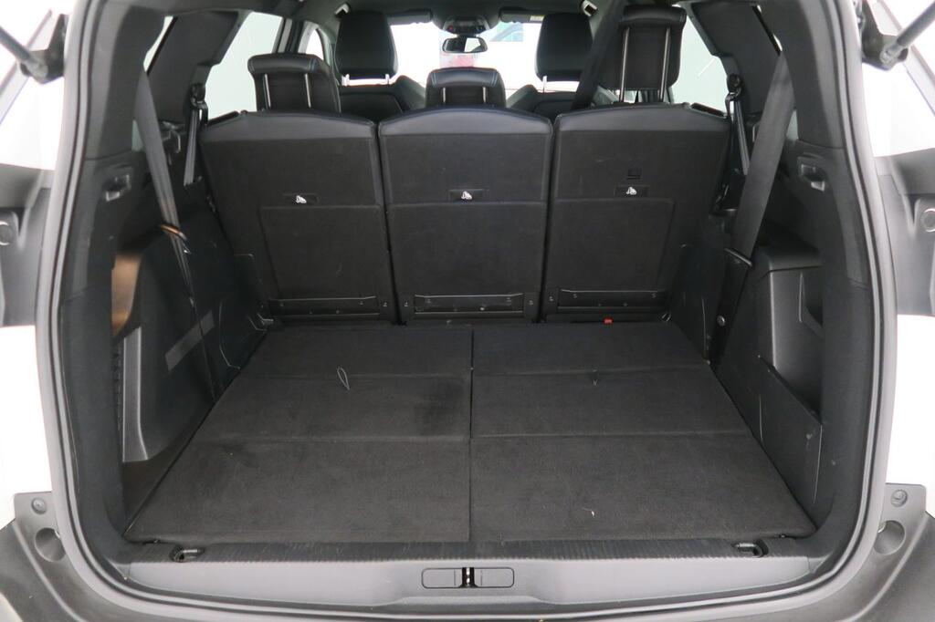 Peugeot 5008 ALLURE PACK 1.2 PURETECH 130 CV AUTO 5P 7 PLAZAS 21
