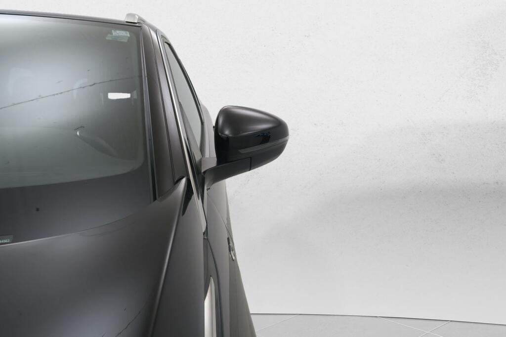 Peugeot 5008 GT 1.5 BLUEHDI 130 CV AUTO S&S 5P 7 PLAZAS 23