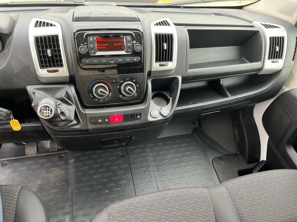 Peugeot Boxer FG L1H1 2.2 BHDI 120 CV 330 4P 3