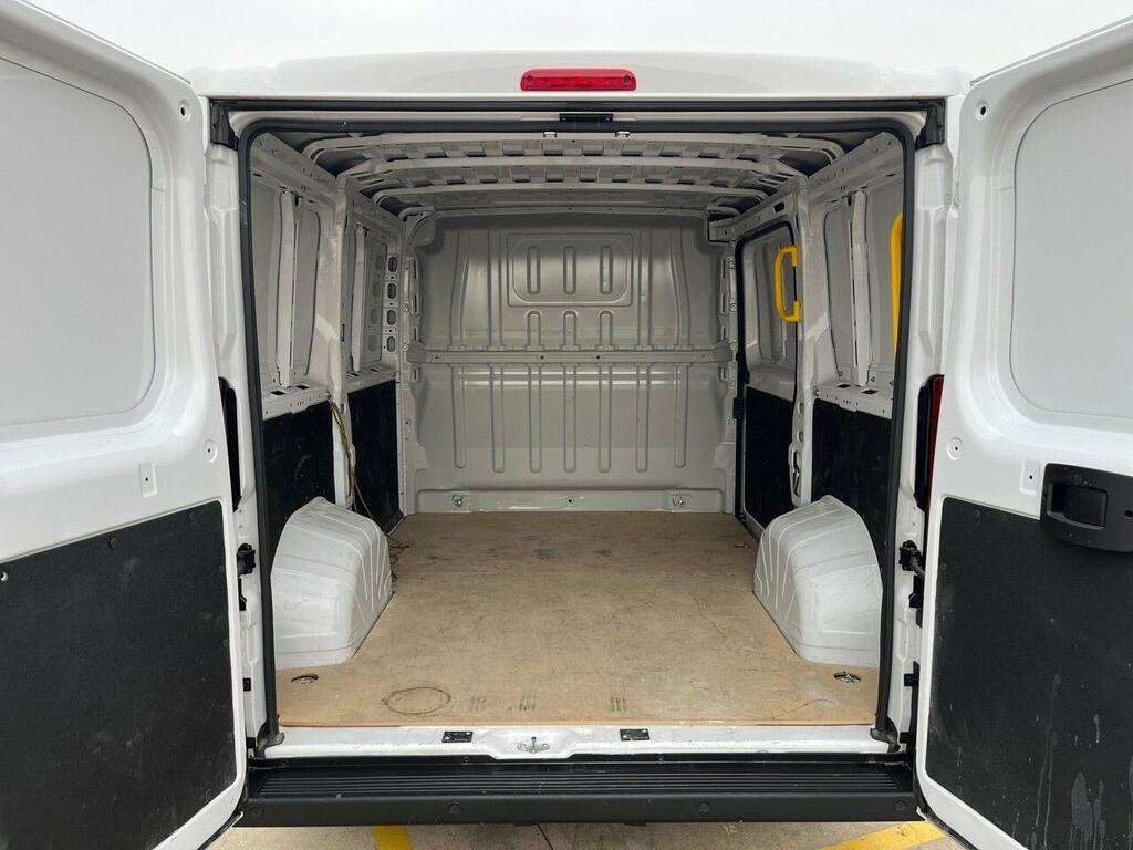 Peugeot Boxer FG L1H1 2.2 BHDI 120 CV 330 4P 13