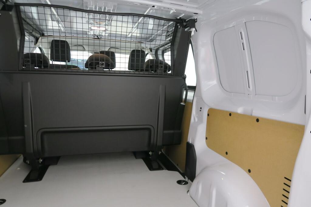 Peugeot Expert DOBLE CABINA REPLEGABLE 1.5 BLUEHDI 120CV S&S 6V. 4P 21