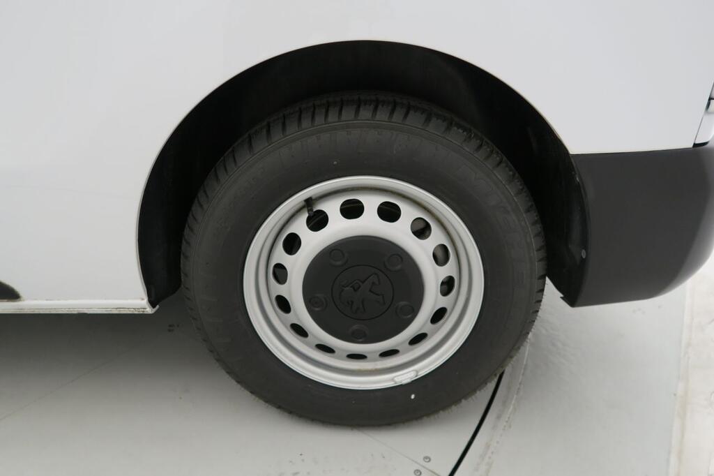 Peugeot Expert DOBLE CABINA REPLEGABLE 1.5 BLUEHDI 120CV S&S 6V. 4P 26