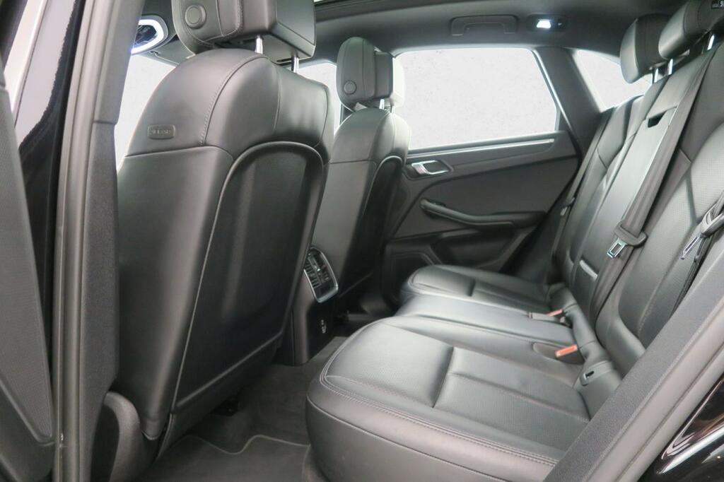 Porsche Macan 2.0T 245 CV 5P 15