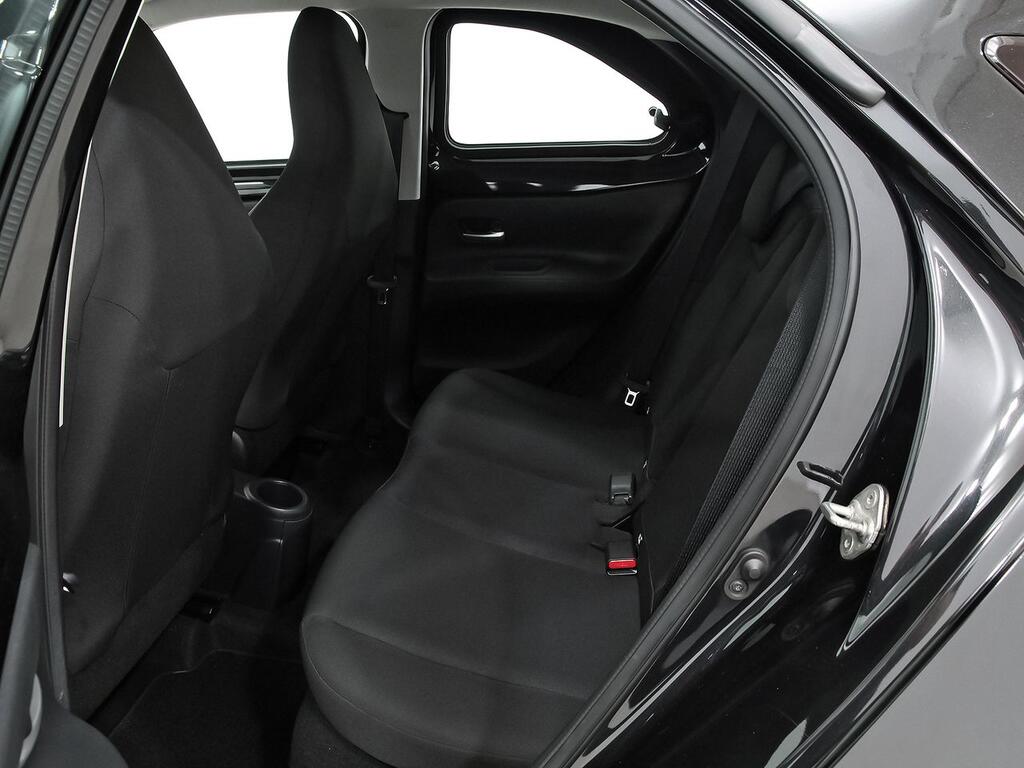 Toyota Aygo CROSS PLAY 1.0 VVT-I 72 CV 5P 17