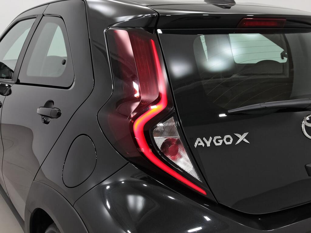 Toyota Aygo CROSS PLAY 1.0 VVT-I 72 CV 5P 19