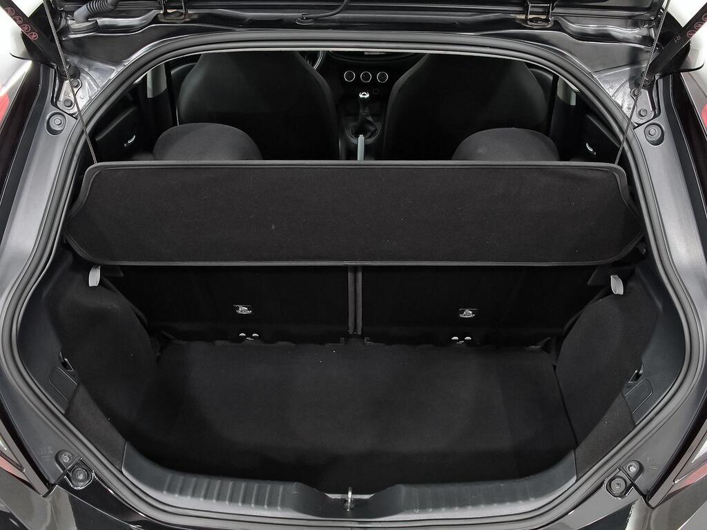 Toyota Aygo CROSS PLAY 1.0 VVT-I 72 CV 5P 18