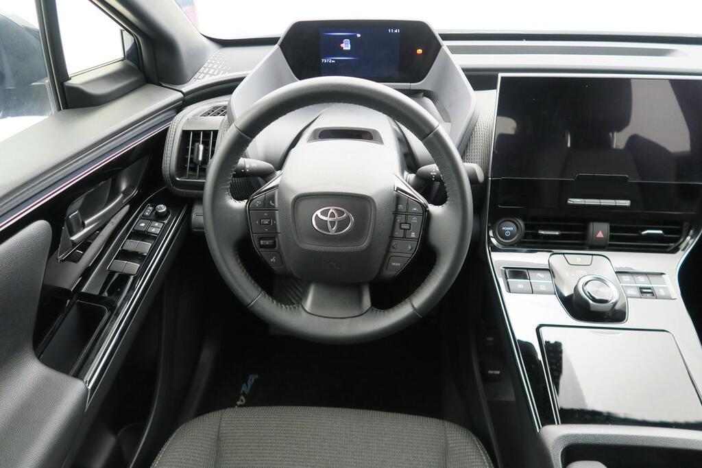 Toyota bZ4X 220E 4x4 5P Style Plus 15