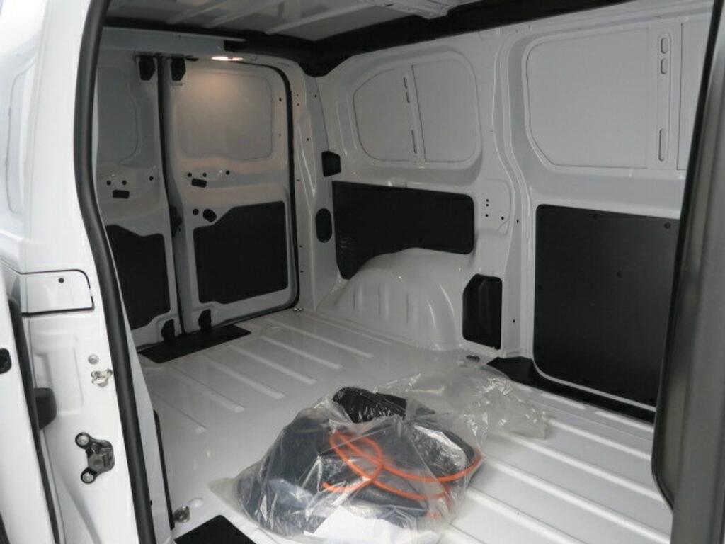 Toyota Proace Furgoneta BEV 50KWH MWB GX PLUS 136 4P 17