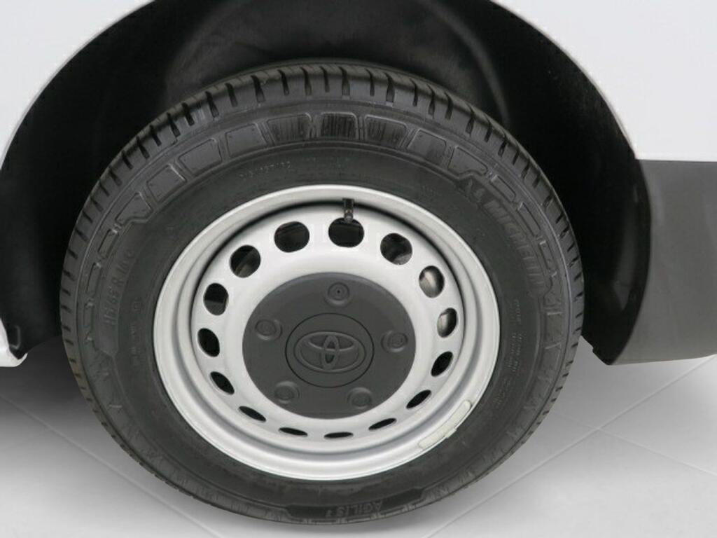 Toyota Proace Furgoneta BEV 50KWH MWB GX PLUS 136 4P 23