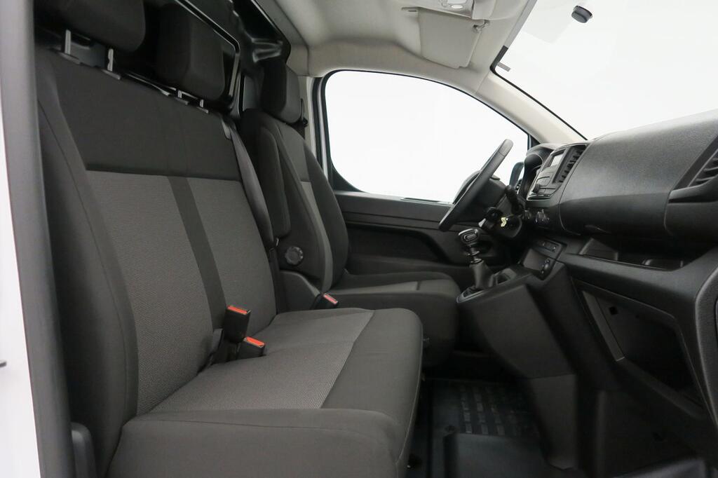 Toyota Proace Van 1.5L 100CV T/M 6v L1 Van GX 17