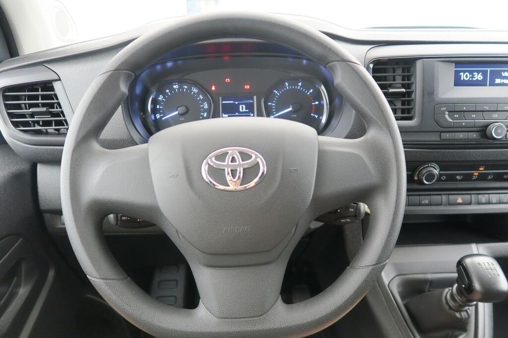 Toyota Proace Van 1.5L 100CV T/M 6v L1 Van GX 15